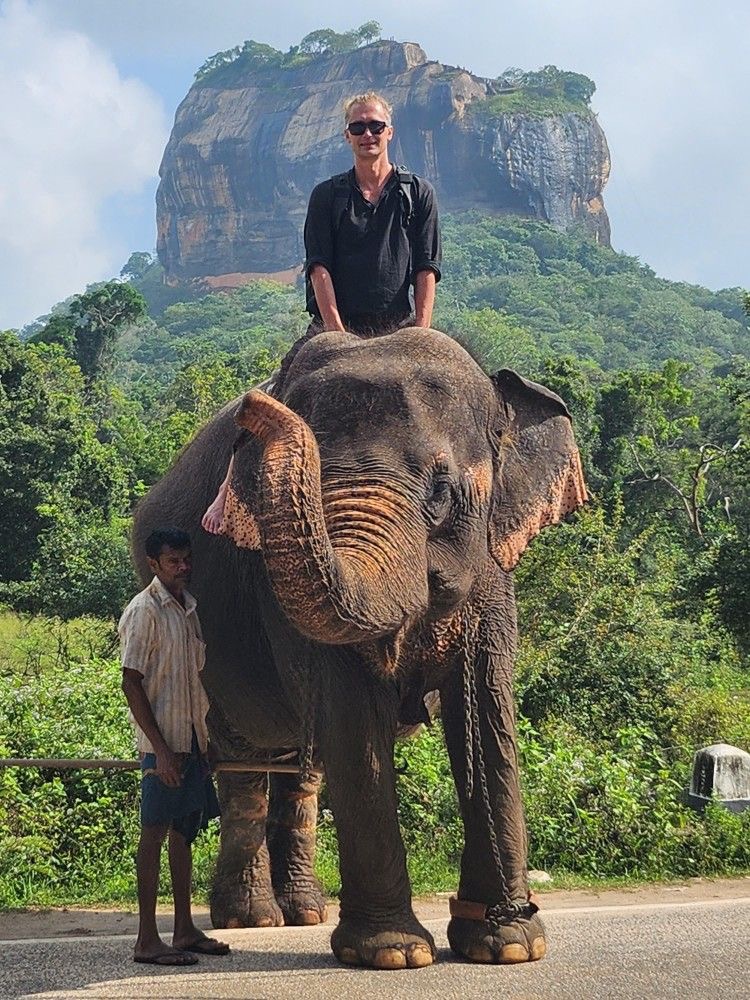 Sigiriya Rock Fortress — Extra 5